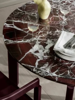 Fritz Hansen After matbord Ø120 cm Polerad marmor-burgundy