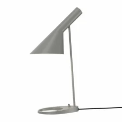 Outlet Louis Poulsen AJ bordslampa Warm grey