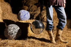 Clearance Byon Anima kudde L 40x60 cm Zebra-svart
