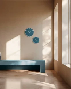Arne Jacobsen Clocks Arne Jacobsen City Hall klocka Blå Ø21 cm
