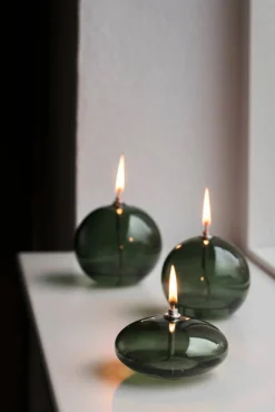 Online Mette Ditmer Aura oljelampa medium Dark forest