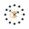 Vitra Ball Clock väggklocka Svart-Mässing