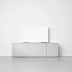 A2 Beam sideboard vit lack sockel i vitoljad ek
