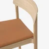 Best &Tradition Betty TK14 Counter Chair barstol 65 cm Noble konjaksfärgat läder-lackad ek
