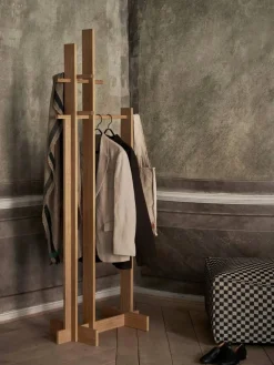 Best Ferm Living Bridge Clothes Stand klädhängare Oiled Oak
