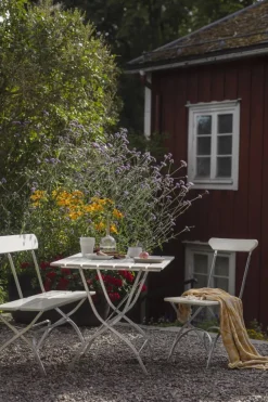 New Grythyttan Stålmöbler Bryggeribord Vit lack ek-varmförzinkad