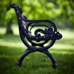 Byarums bruk Byarum soffa Furu brun lasyr svart stativ 155 cm