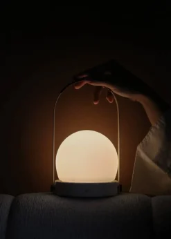 Audo Copenhagen Carrie portabel bordslampa Ivory
