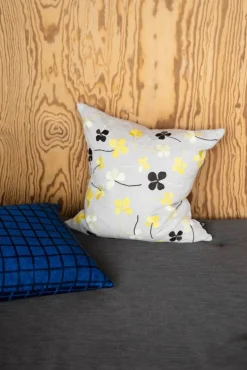 Fine Little Day Clover kuddfodral 48x48 cm Yellow