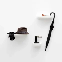 Vitra Corniches Small vägghylla Japanese red