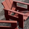 New HAY Crate loungestol lackad furu Iron red