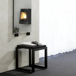 Fritz Hansen Cutter pall Svartlackerad ek