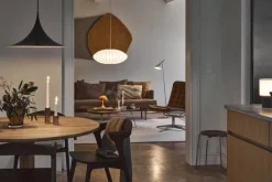 Outlet Fritz Hansen Dot pall Valnöt-krom
