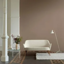 Warm Nordic Dwell soffa 2-sits tyg barnum24 cream ben i rökt ek