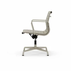 Vitra EA132 Aluminium Chair kontorsstol felt glides 73 Clay leather-37 chalk powder coated