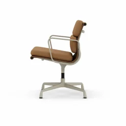 Vitra EA 208 Soft Pad Chair swivel chair kontorsstol 62 Ochre leather premium F-37 chalk powder coated