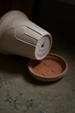 Outlet Bergs Potter Fleur kruka med fat 2 delar Rosa Ø14 m