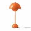 Discount &Tradition Flowerpot VP3 bordslampa Zesty orange