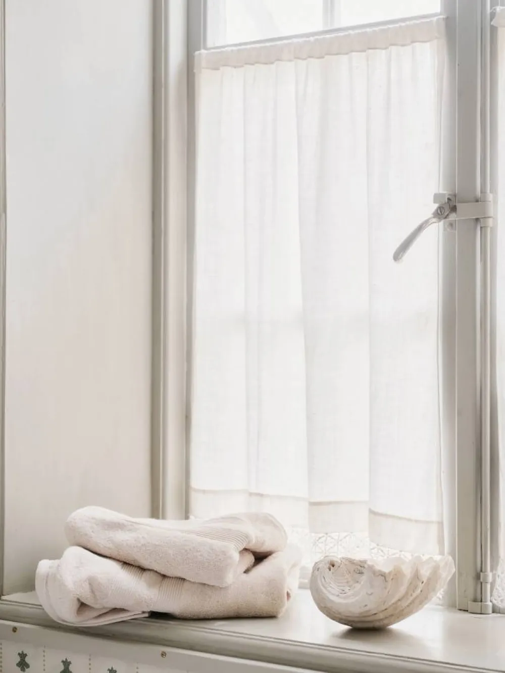 Online Mille Notti Fontana Handduk EKO Ivory 50x70 cm