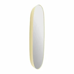 Muuto Framed spegel Light yellow-clear 59x44 cm
