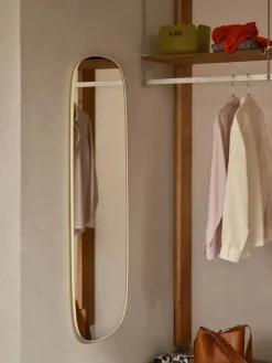 Hot Muuto Framed spegel Light yellow-clear 150x50 cm
