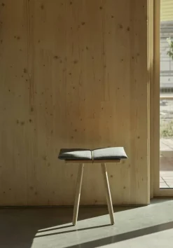 Fritz Hansen Georg ulldyna med rem till pall/barstol Ljusgrå-natur