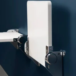 Best Essem Design Jaxon väggstol standard vit