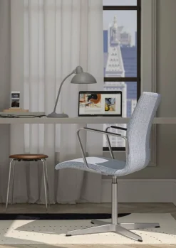 Fritz Hansen Kaiser Idell 6556-T bordslampa Easy Grey