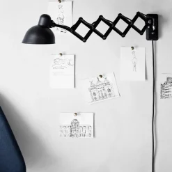 Fritz Hansen Kaiser Idell 6718-W vägglampa Matt black