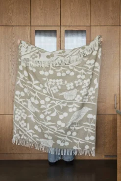 Almedahls Körsbärsträdgården pläd 130x170 cm Brun-offwhite