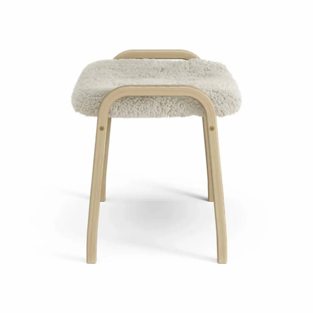 Barn Swedese Lamini fotpall till barn lackad ek/fårskinn Moonlight (beige)