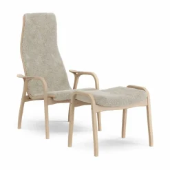 Clearance Swedese Lamino fåtölj och fotpall lackad bok/fårskinn Moonlight (beige)
