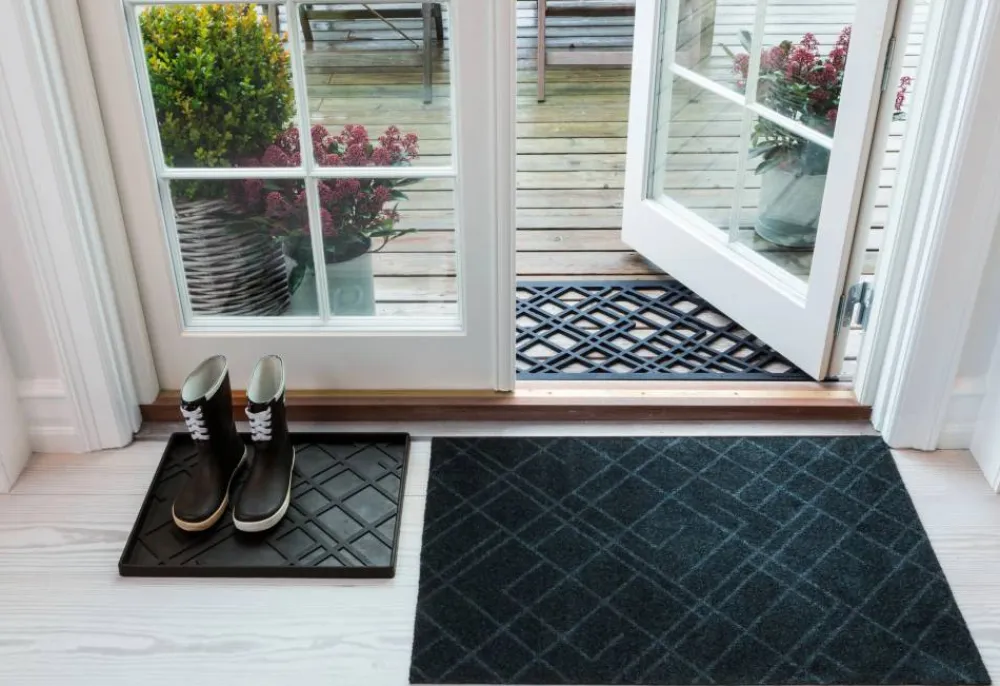 tica copenhagen Lines skobricka Medium 38x48 cm