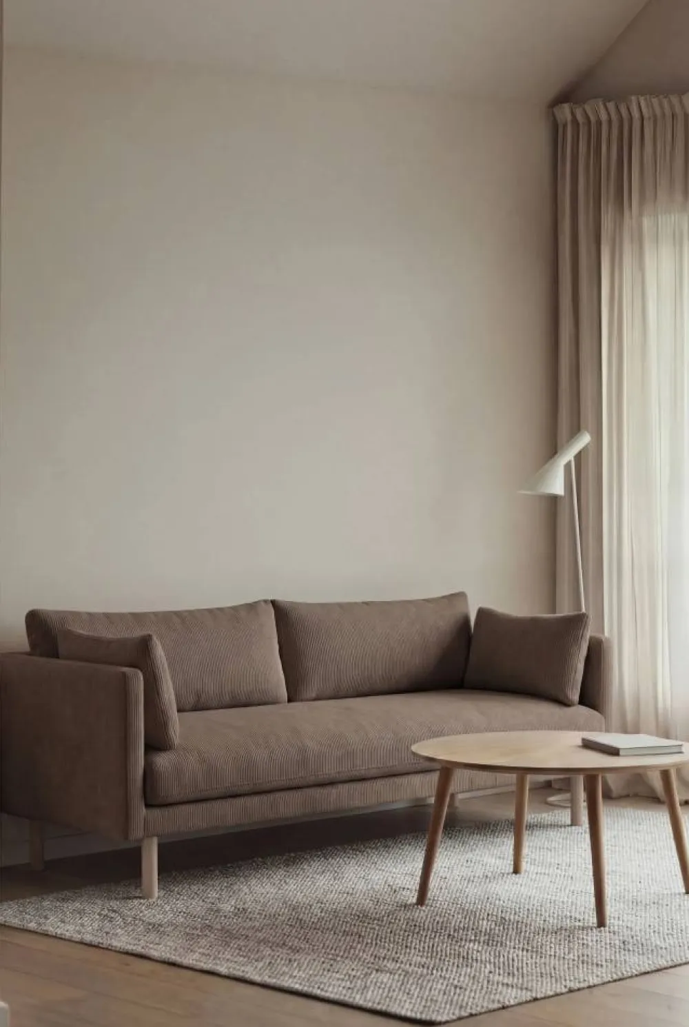 Outlet 1898 Linnevik soffa Jump Brown 1955 1955-vitoljad ek 3-sits