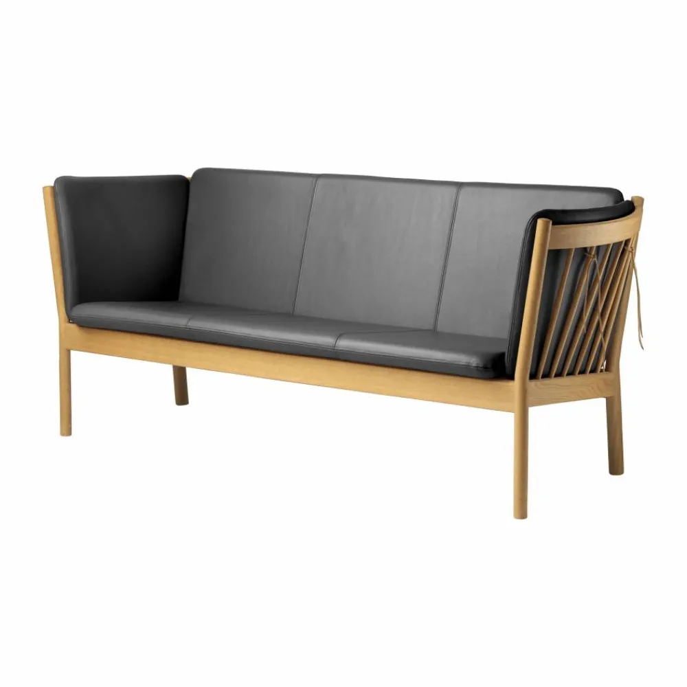 FDB Møbler L45 MK154 soffa Lackerad ek-läder svart