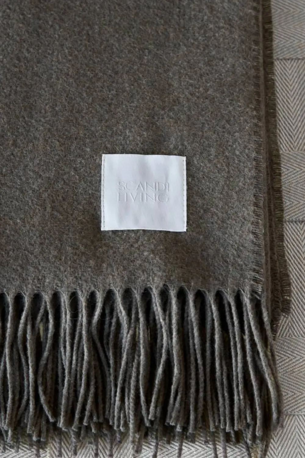 Sale Scandi Living Loom bomullspläd 125x170 cm Taupe