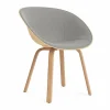 Normann Copenhagen Mat Armchair karmstol framsideklädd Remix 133-hemp-beech