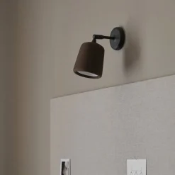 New Works Material vägglampa Smoked oak