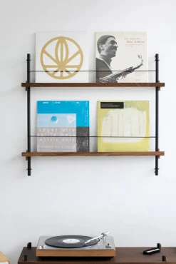 MOEBE tidningsställ Smoked oak-grey