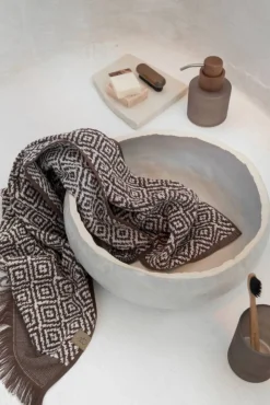 Mette Ditmer Morocco gästhandduk 35x55 cm 2-pack Chocolate-off-white