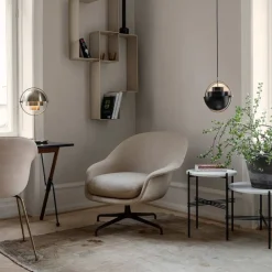 GUBI Multi-Lite bordslampa Mässing