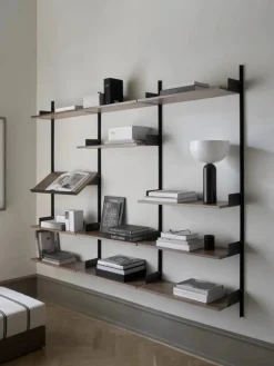 Outlet New Works Displayhylla 190 cm svart ask