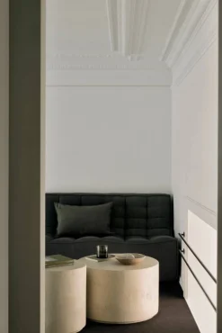 Ethnicraft N701 modulhörnsoffa med rundat hörn tyg Moss Eco 301x171 cm