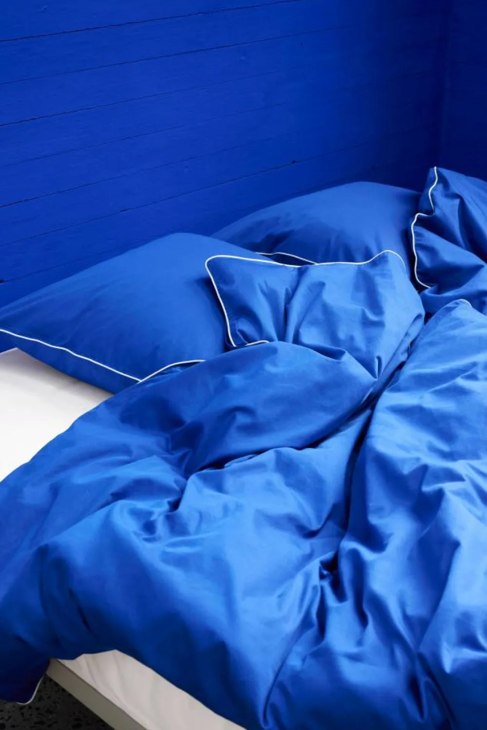 HAY Outline påslakan 220x220 cm Vivid blue