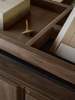 Pira G2 hyllsystem F C A Black/Walnut 256-264 cm