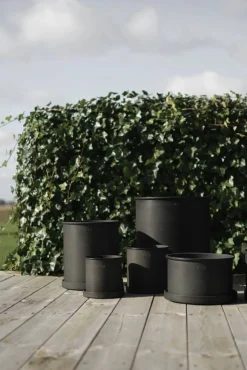 Discount DBKD Plant pot kruka small 2-pack Black