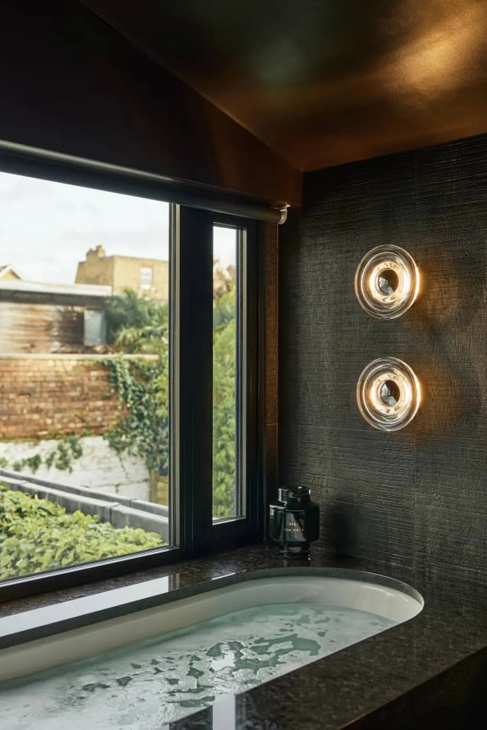 Online Tom Dixon Press Surface vägglampa mini LED 21 5 cm Clear