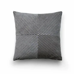 Eilersen Pyjamas Design 9 kudde 50x50 cm Marinblå-beige
