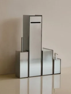 Ferm Living Sama toalettpappershållare Brushed stainless steel