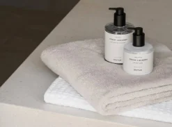 blomus Satomi handlotion 300 ml Fresh Laundry